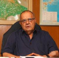 Издигат паметник на Божидар Димитров в Созопол