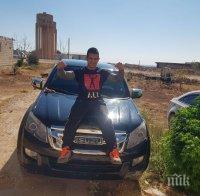 ИЗВЪНРЕДНО: Ето го арестуваният за терористичен акт в Бургас - 20-годишният Мохамед завършил местна гимназия, но се влияел от баща си в Сирия (СНИМКИ)