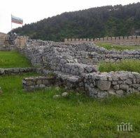 Перничани отново ще посрещнат първото юлско утро на крепостта 