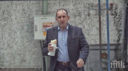 Президентът на България деградира до "Афера"