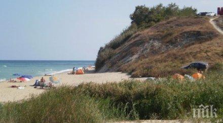 пишат глоби незаконно къмпингуване карадере палатки каравани превърнали плажа катун