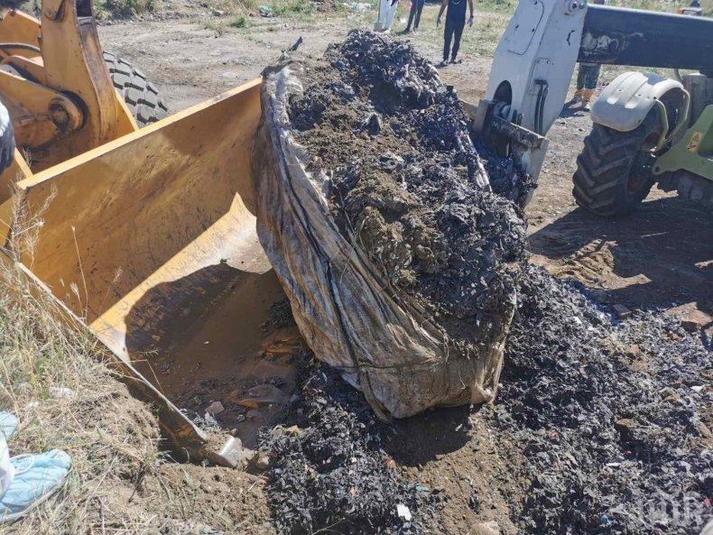 БЕЗОБРАЗИЕ: Над 120 тона достигна откритото количество незаконно загробен боклук на Бобокови край Червен бряг и Рупци (СНИМКИ)