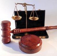 Виновните за рухнала сцена за концерта на Мадона в Марсилия бяха осъдени 12 г. след инцидента