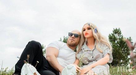 светът изтрещя културист жени секс кукла снимки
