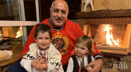 пик ретро малкият внук бойко става