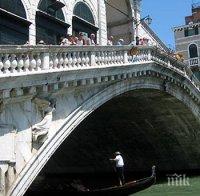Венеция с първото цялостно изпитание на новата система срещу наводнения