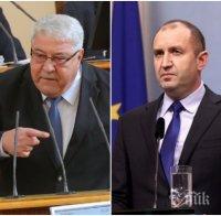 САМО В ПИК! Депутатът Спас Гърневски с тежки думи към Радев: Стига отрова, фатмако! 
