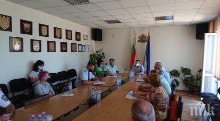 илиан тодоров свика областния кризисен щаб набелязаха мерки разпространението заразата covid