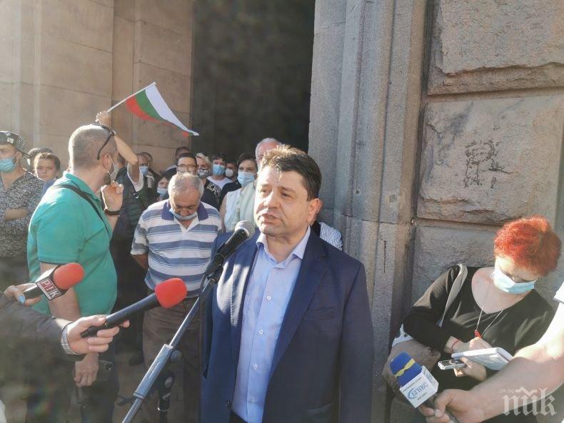 Красимир Ципов: Радев и провалени политици от прехода опитват да провалят влизането на страната ни в чакалнята на ERM II