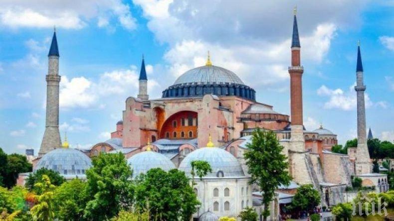 Турция: Иконите в “Света София” ще бъдат запазени