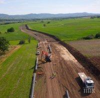 Газовата връзка Гърция-България бележи сериозен напредък - доставени са 100 км тръби (СНИМКИ)