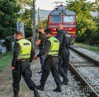 ТРАГЕДИЯ: Влак прегази легнал на релсите мъж