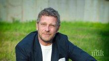 Вергов показа колко е празен плажът на Златни пясъци (СНИМКА)