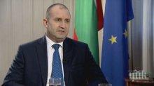 ПЪРВО В ПИК TV: Радев направи извънредно обръщение от "Дондуков" 2 - мълчи за "тълпата" на Васил Божков