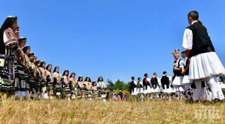 заради коронавируса отлагат събор каракачаните