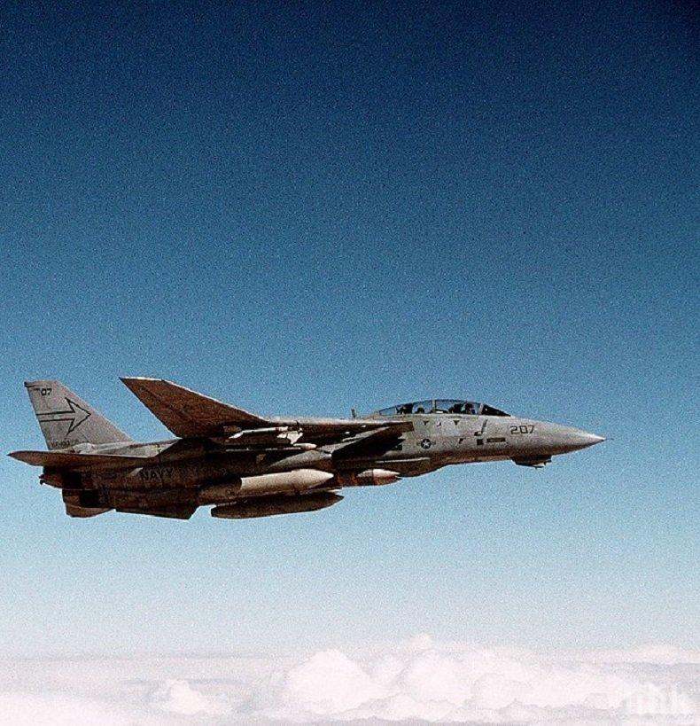 Военен самолет от Италия каца в България - прибира ранен войник