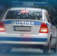 Издирват цяла ромска фамилия за побой над собственик на вила и непълнолетния му син