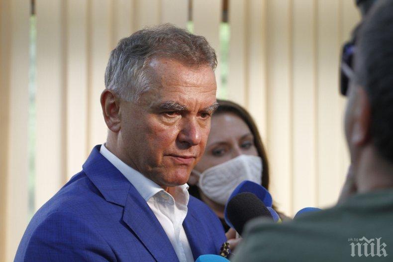 Лекари ще преглеждат Атанас Бобоков, отложиха делото му