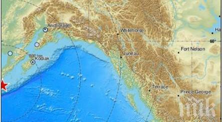 ИЗВЪНРЕДНО: 7,8 по Рихтер разтресе Аляска, чакат цунами (КАРТИ)