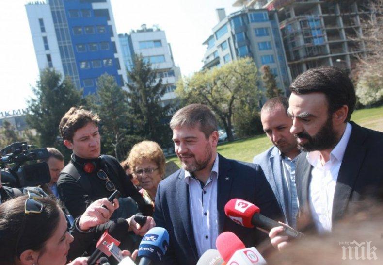 Протестърите Мариан Башур и Никола Вапцаров се скараха