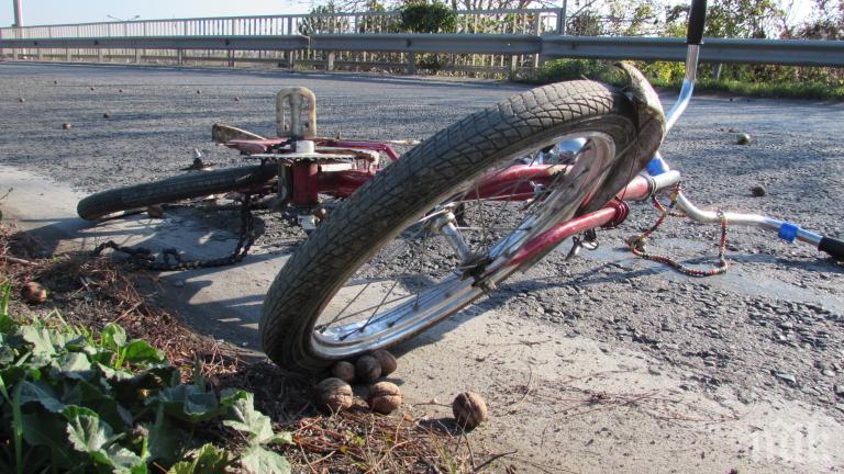 Велосипедист се разби във фиат край Кърджали