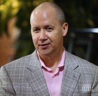 Беларуски опозиционер избяга в Русия със синовете си 