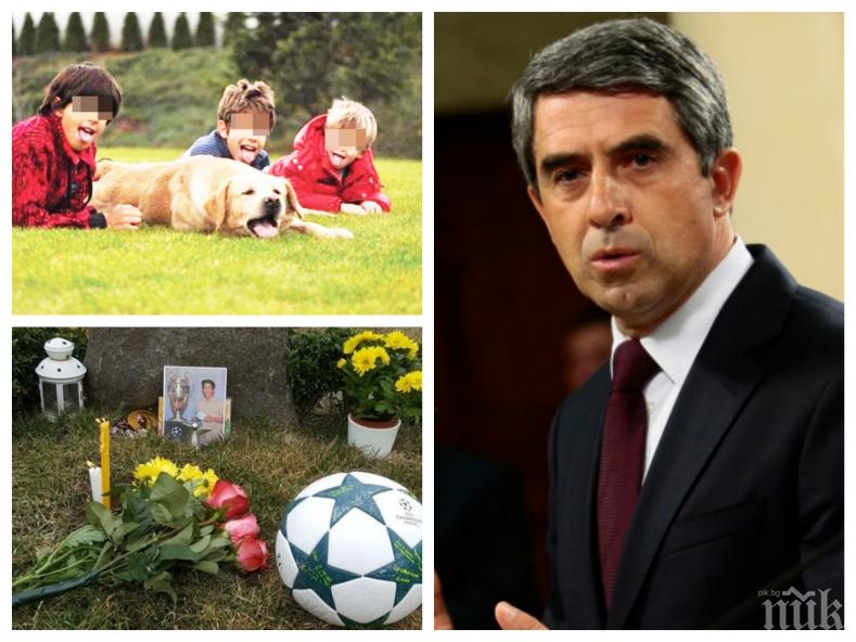 САМО В ПИК И РЕТРО: Плевнелиев прави тъжен помен на сина си

 