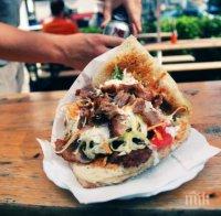 Шок и ужас в Йордания: 5-годишно дете почина, а още стотици се натровиха от развален дюнер кебап