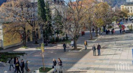 поставиха хранилки къщички птици централната градска част сливен