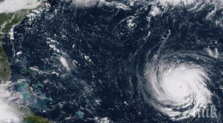 властите флорида северна каролина предупредиха наближаващ ураган