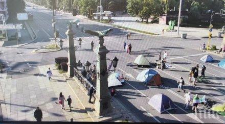 става страшно столичани готвят отряд метежниците бабикян божков окупирали орлов мост