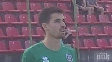 ботев враца задържа португалски полузащитник