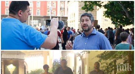 горещо пик христо иванов гуляе иво мирчев скъп ресторант докато метежниците висят палатки снимки