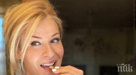 олеле гала плаши гаргите снимка