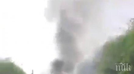 ужасен инцидент товарен влак падна мост сащ снимки