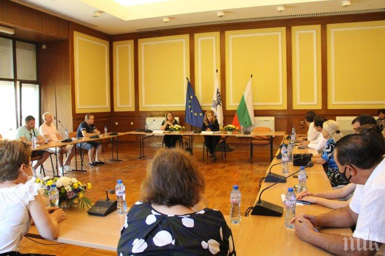 Хотелиери предложиха обекти за карантиниране на туристи в Слънчев бряг и Златни пясъци