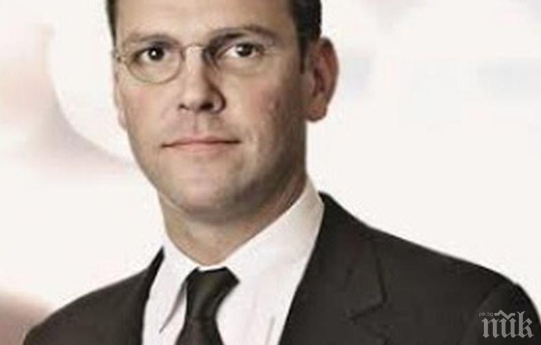 Синът на Рупърт Мърдок напуска медийната група на баща си