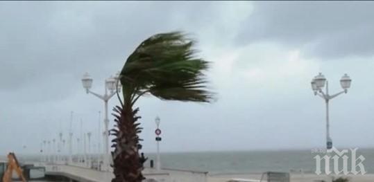 Страшни бури ще ударят Гърция днес и утре