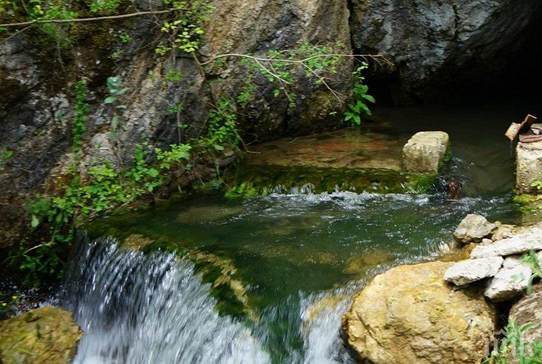 Възстановяват се съоръженията за подаване на вода от язовир Студена към Радомир