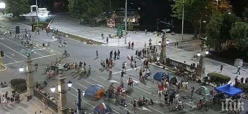 Продължава блокадата на ключови кръстовища в столицата от протестиращи