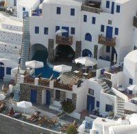 8 от 10 хотела в Гърция вече работят