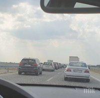 Катастрофа затапи движението по АМ 