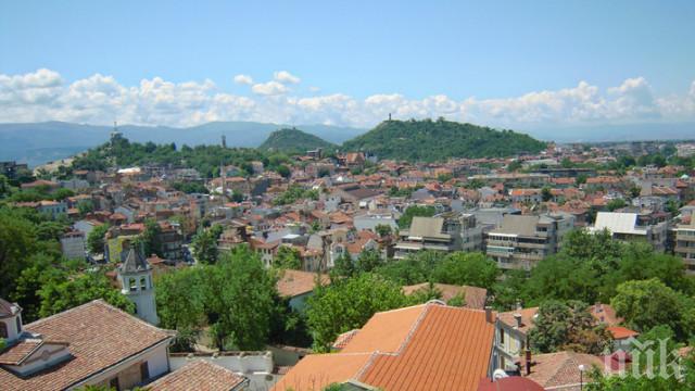 Адска жега в Пловдив! Ето къде ще вали