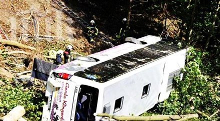 броят жертвите автобусната катастрофа малайзия достигна души