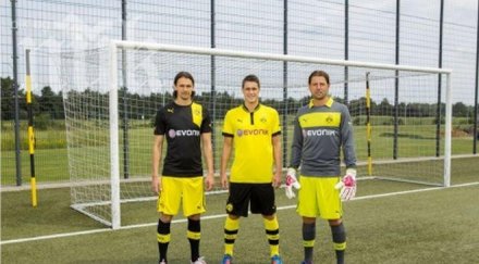 борусия дортмунд красивите екипи бундеслигата