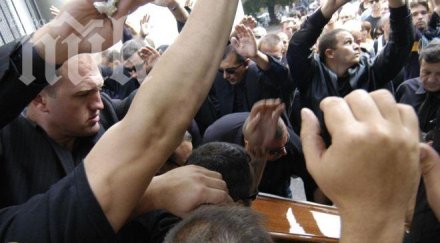 пик райко кръвта поръчал убийството жоро илиев после плакал гроба