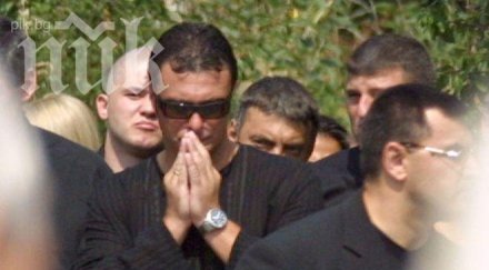 бащата райко кръвта мълчи разстрела жоро илиев