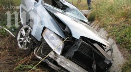 жена припадна волана удари автобус