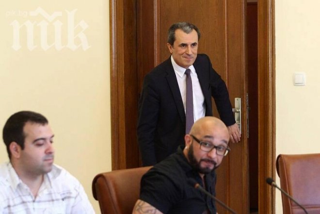 Орешарски на среща с кметове във Варненско