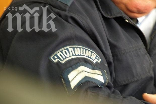 Стотици дрехи менте задържаха на Капитан Андреево